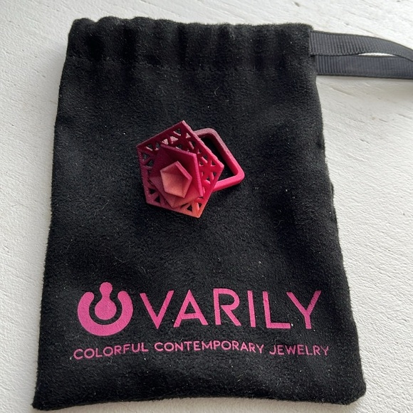 VARILY NWOT Cocktail Ring Perforated Vertigo, Size 7 - Picture 9 of 10